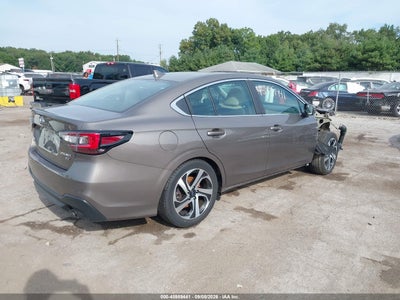 SUBARU LEGACY