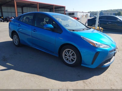 2022 TOYOTA PRIUS LE