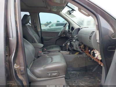 NISSAN FRONTIER