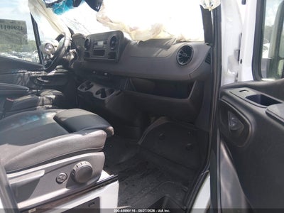 MERCEDES-BENZ SPRINTER 2500