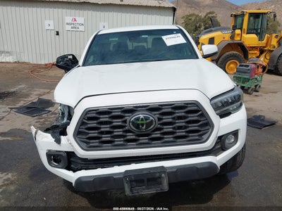 TOYOTA TACOMA