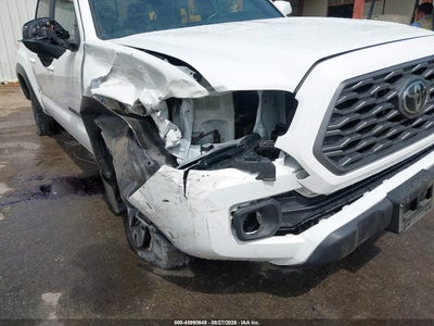 TOYOTA TACOMA