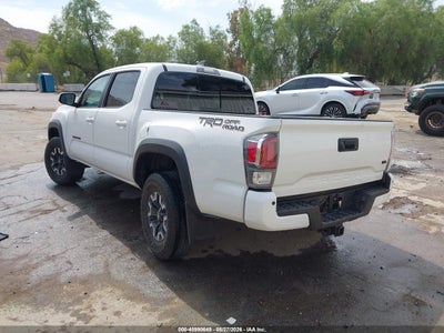 TOYOTA TACOMA