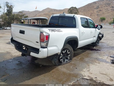 TOYOTA TACOMA
