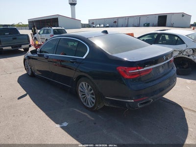 BMW 740I