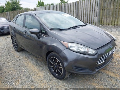 3FADP4BJ3JM****** · 2018 FORD FIESTA SE
