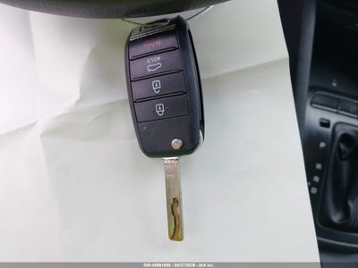 2019 KIA RIO 11