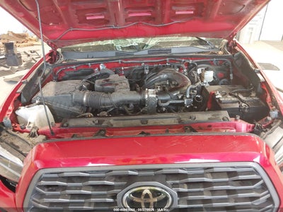 TOYOTA TACOMA