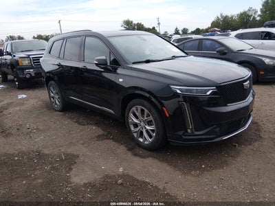 CADILLAC XT6