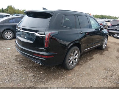 CADILLAC XT6