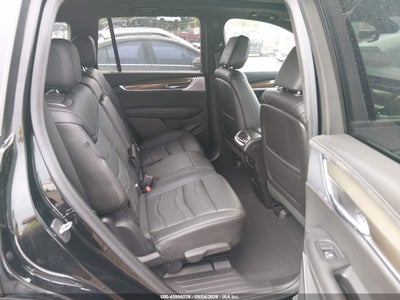 CADILLAC XT6