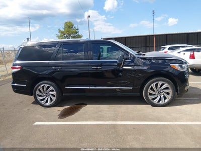 LINCOLN NAVIGATOR