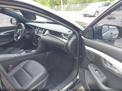 INFINITI QX55