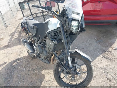 2025 HONDA CB500 XA