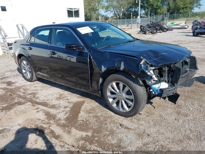 2C3CCARG3KH556719 CHRYSLER 300 Photo 1