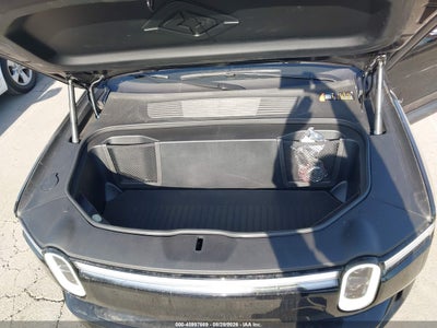 RIVIAN R1T
