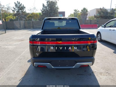 RIVIAN R1T