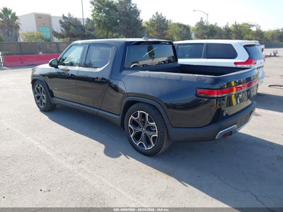 RIVIAN R1T