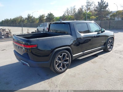 RIVIAN R1T