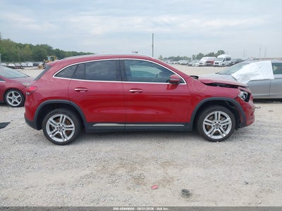 MERCEDES-BENZ GLA 250