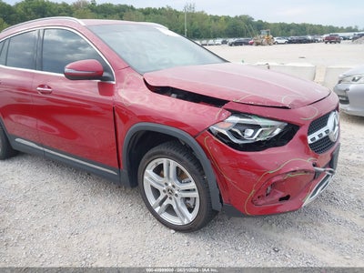 MERCEDES-BENZ GLA 250