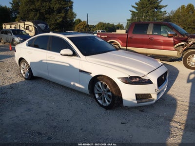 2017 Jaguar Xf