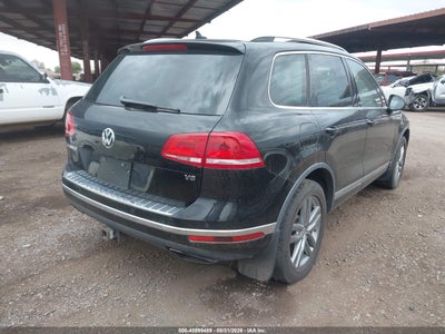 VOLKSWAGEN TOUAREG