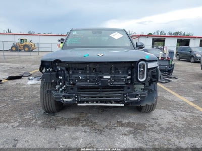 RIVIAN R1T