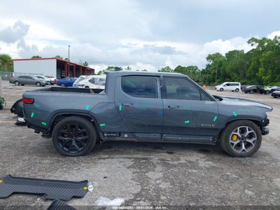 RIVIAN R1T