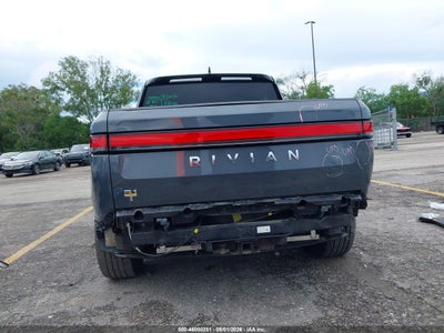 RIVIAN R1T