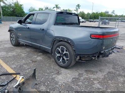 RIVIAN R1T