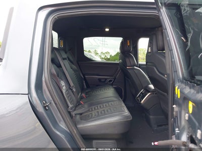 RIVIAN R1T