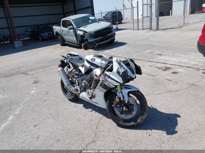 2026 HONDA CBR1000 RR