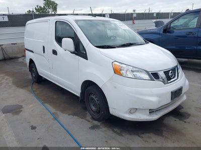 NISSAN NV200