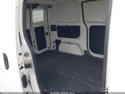 NISSAN NV200