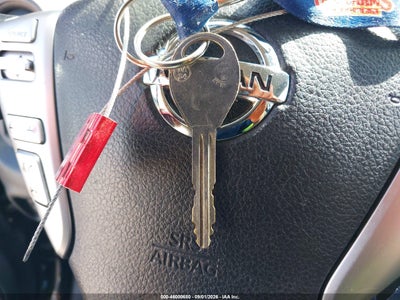 NISSAN VERSA
