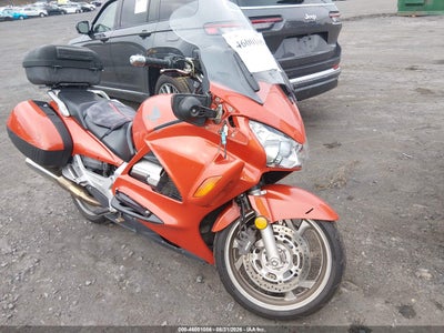 2006 HONDA ST1300