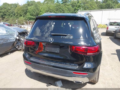 MERCEDES-BENZ GLB 250