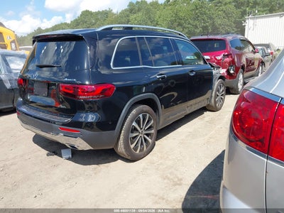 MERCEDES-BENZ GLB 250