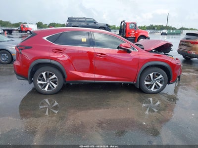 LEXUS NX 300
