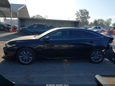 TOYOTA AVALON HYBRID