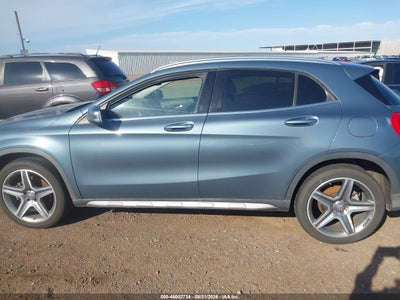 MERCEDES-BENZ GLA 250