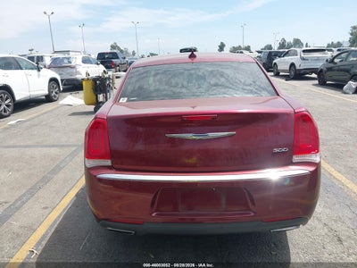 CHRYSLER 300