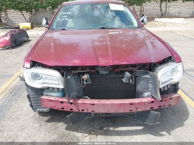 CHRYSLER 300