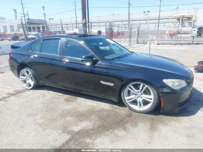 BMW 740I