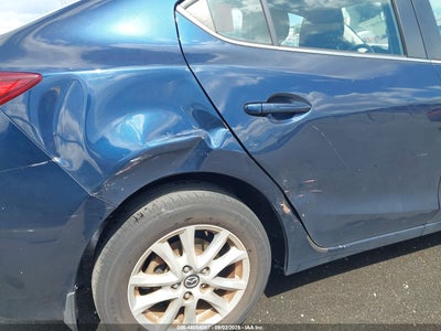 MAZDA MAZDA3