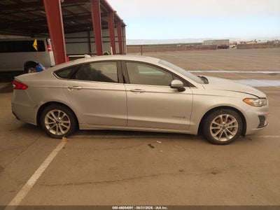 FORD FUSION HYBRID