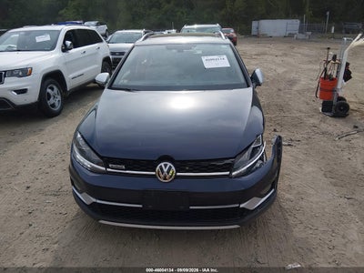 VOLKSWAGEN GOLF ALLTRACK