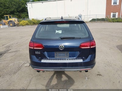 VOLKSWAGEN GOLF ALLTRACK