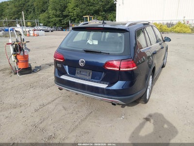 VOLKSWAGEN GOLF ALLTRACK